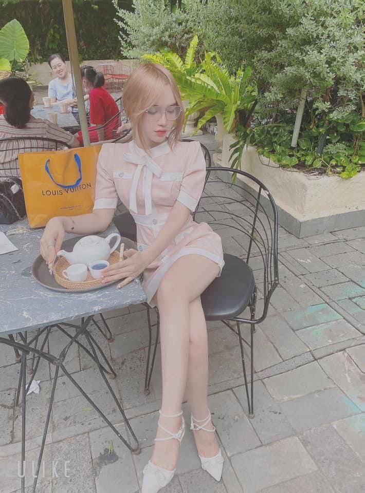 ở nhờ nhà chú ôn thi đại học mà dì cứ thế này thì học hành gì